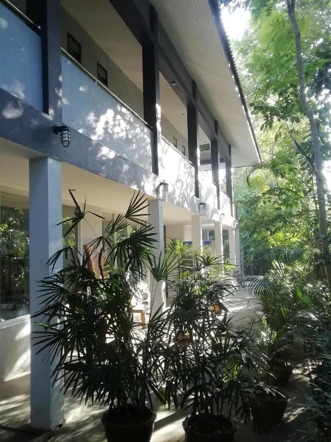 The Theatre Villa Bang Saphan Exteriör bild