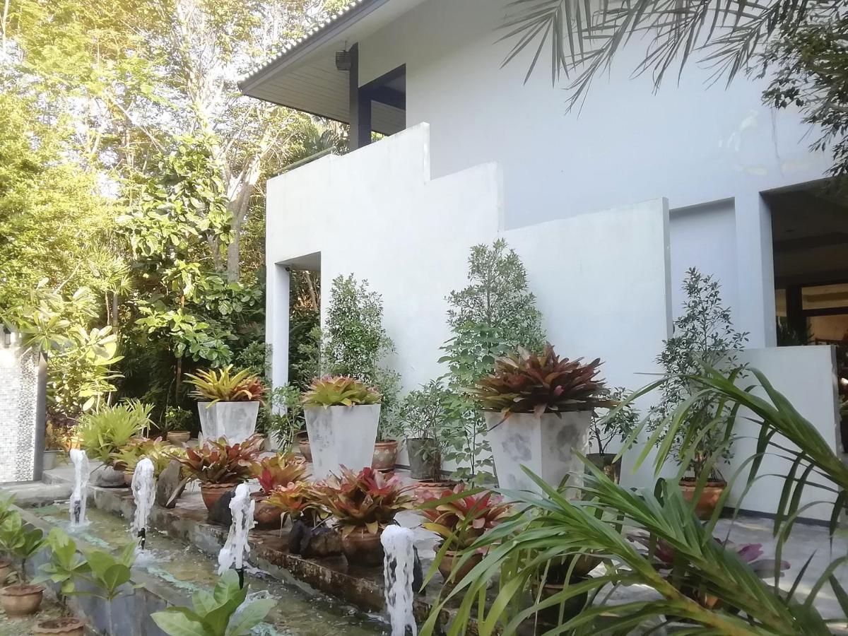 The Theatre Villa Bang Saphan Exteriör bild
